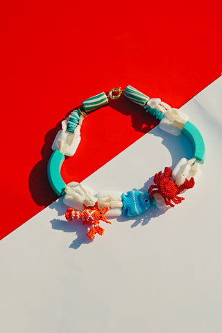 }}